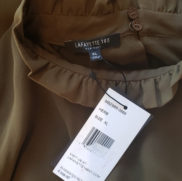 NWT Lafayette 148 Silk Sleeveless Blouse with Ruffle mock neck - Picture 5 of 6